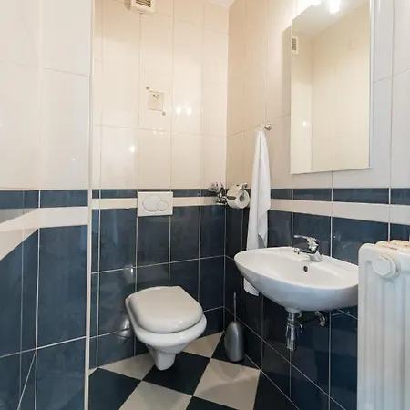 With Wifi - 18120 Appartement *