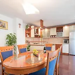 With Wifi - 18120 Apartment