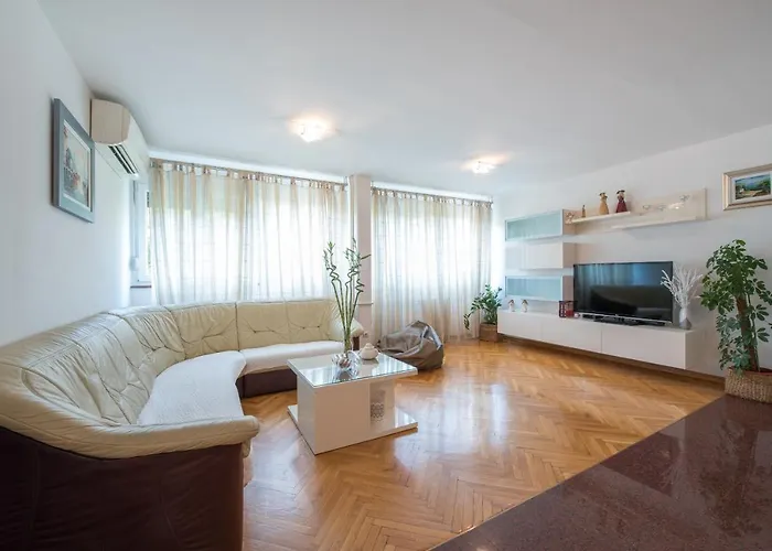 With Wifi - 18120 Apartment *